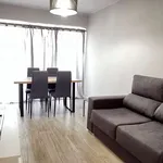 Rent a room of 80 m² in valencia