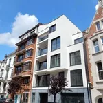 Rent 2 bedroom apartment in Ixelles