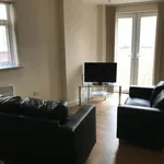 Rent 2 bedroom flat in Leicester