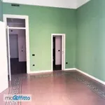 Affitto 3 camera appartamento di 65 m² in Palermo