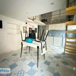 Monolocale di 45 m² a Naples