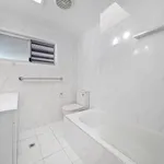 Rent 3 bedroom house in Crestmead