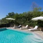 Rent 8 bedroom apartment of 185 m² in Cortona