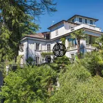 Rent 3 bedroom house of 450 m² in Como