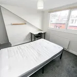 Rent 4 bedroom house in Leeds