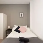 Rent a room in madrid