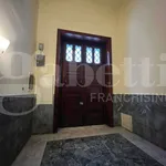 Rent 5 bedroom apartment of 110 m² in Lecce