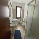 Affitto 2 camera appartamento di 55 m² in Castelletto sopra Ticino