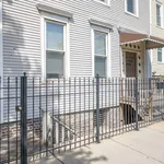 Rent 1 bedroom apartment in Chicago