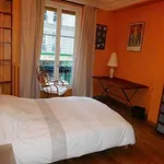 Rent 2 bedroom apartment of 58 m² in Paris