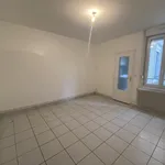 Rent 1 bedroom apartment of 33 m² in Reims 