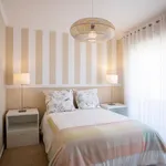 Rent 1 bedroom apartment in Lisbon