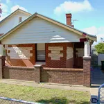 Rent 3 bedroom house in Adelaide