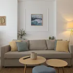 Rent 1 bedroom apartment of 614 m² in Málaga