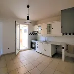 Maison de 55 m² avec 3 chambre(s) en location à Arles