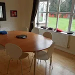 Rent 5 bedroom apartment in South East England