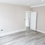 Flat to rent in Broad Street, Reading RG1