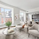 Rent 3 bedroom apartment of 1891 m² in Manhattan