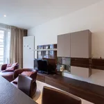 Appartement de 55 m² avec 1 chambre(s) en location à Paris