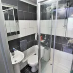 Rent 8 bedroom flat in Birmingham