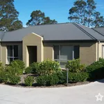 Rent 3 bedroom house of 2780 m² in South Nowra