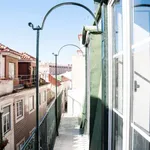 Rent 2 bedroom apartment of 58 m² in lisbon