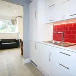 Rent a room of 54 m² in london