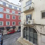 Rent a room in lisbon