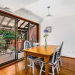 Rent 3 bedroom house in Wollongong