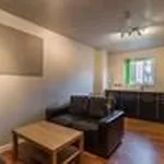 Rent 4 bedroom house in Yorkshire And The Humber