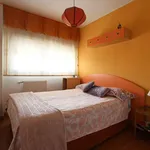 Rent a room of 110 m² in madrid