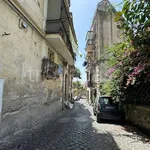 Rent 2 bedroom apartment of 35 m² in Napoli