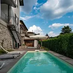 Rent 2 bedroom apartment in Como