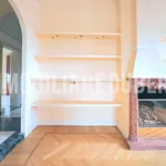 Rent 5 bedroom house of 224 m² in Varese