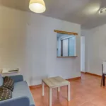 Rent a room of 80 m² in valencia