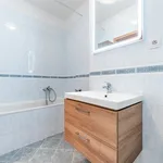 Pronajměte si 2 ložnic/e byt o rozloze 55 m² v Prague