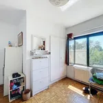 Maison de 200 m² avec 2 chambre(s) en location à Rhode-Saint-Genèse