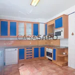 Rent 4 bedroom house of 293 m² in Coimbra