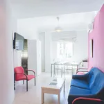 Rent a room of 110 m² in Madrid