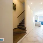 Rent 6 bedroom apartment of 93 m² in Genoa