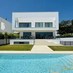 Rent 5 bedroom house of 700 m² in Marbella