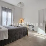 Rent 5 bedroom apartment of 95 m² in Pisa