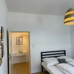 Miete 3 Schlafzimmer wohnung von 55 m² in Bremen