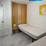 Alquilo 3 dormitorio apartamento de 118 m² en Alicante