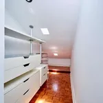 Rent 3 bedroom apartment of 110 m² in lisbon