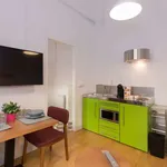 Rent 1 bedroom apartment of 28 m² in granada