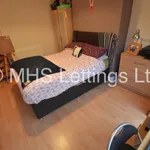 Rent 6 bedroom flat in Leeds