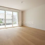 Rent 1 bedroom apartment of 45 m² in Suresnes