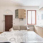 Rent 2 bedroom apartment of 50 m² in Milano