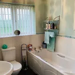 Rent 4 bedroom flat in Stoke-on-Trent